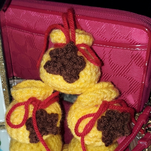 CUSTOMIZABLE Bell Bag Amiibo! - Picture 2 of 2